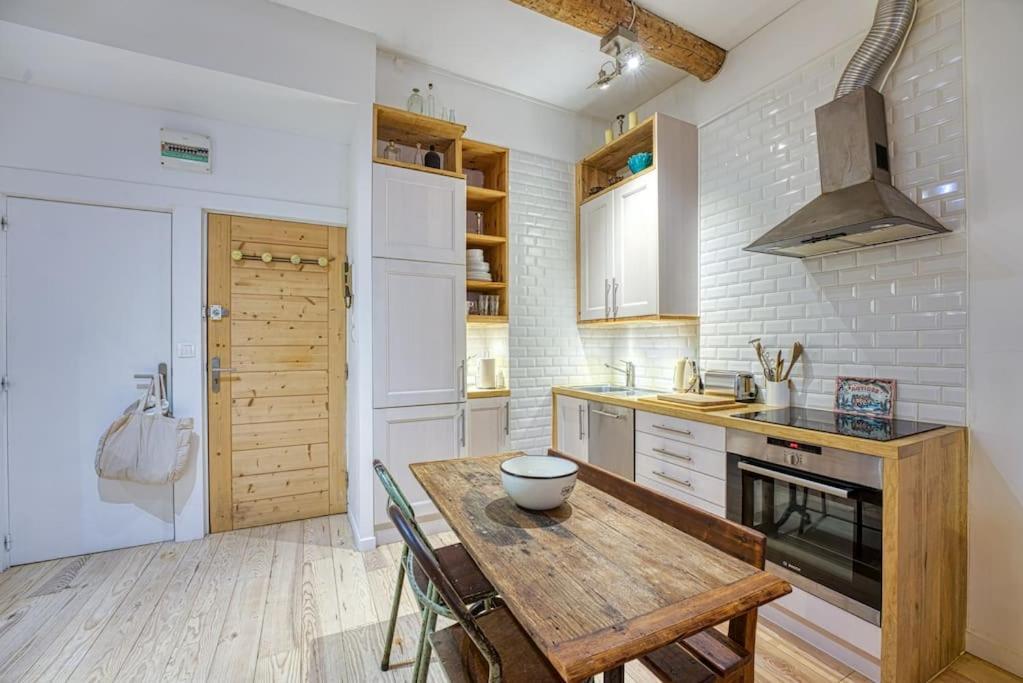 New - 1 Bed Apt Central Antibes Esterno foto