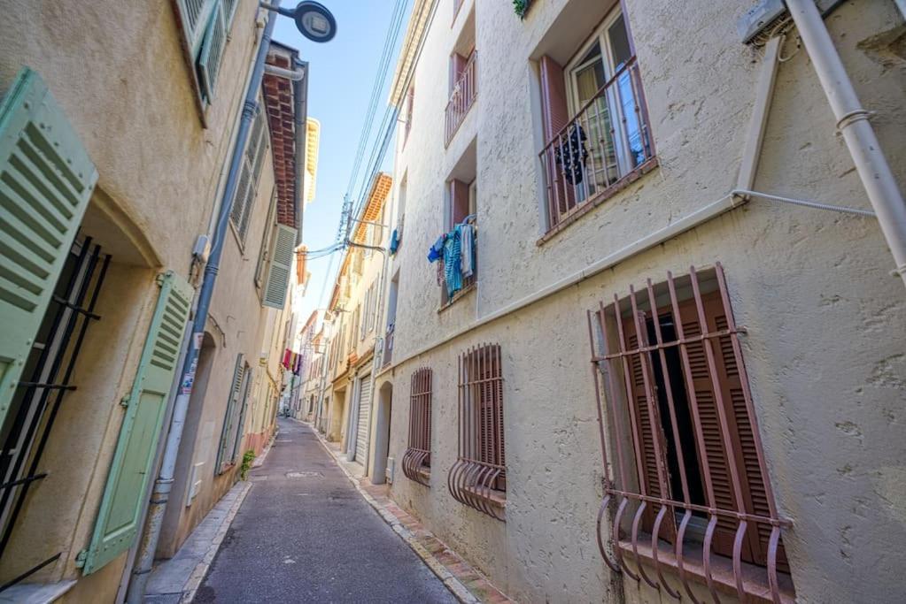 New - 1 Bed Apt Central Antibes Esterno foto